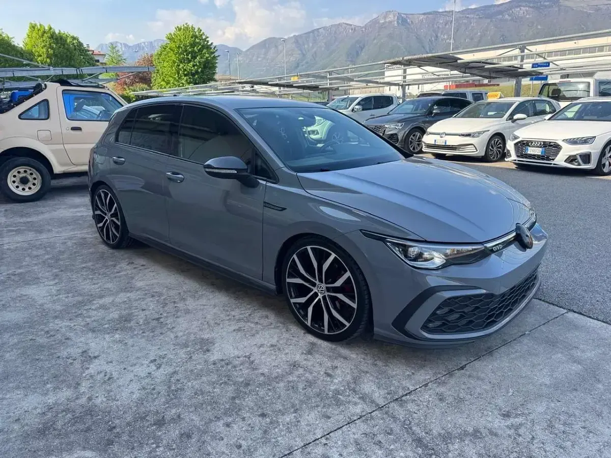 Usata VW Golf VII GTD 200 CV (147 kW) 2020 Grigio Berlina