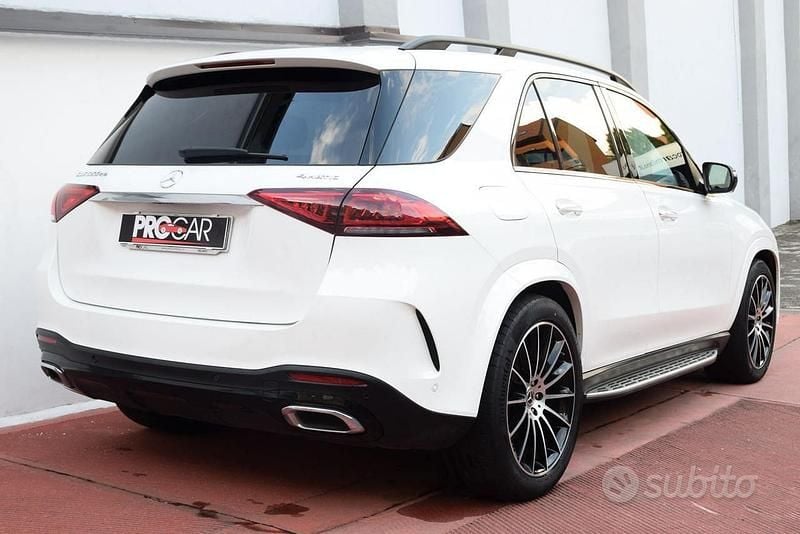 Usata Mercedes GLE350 AMG Line Premium Plus 197 CV (144 kW) 2023 Bianco pastello SUV