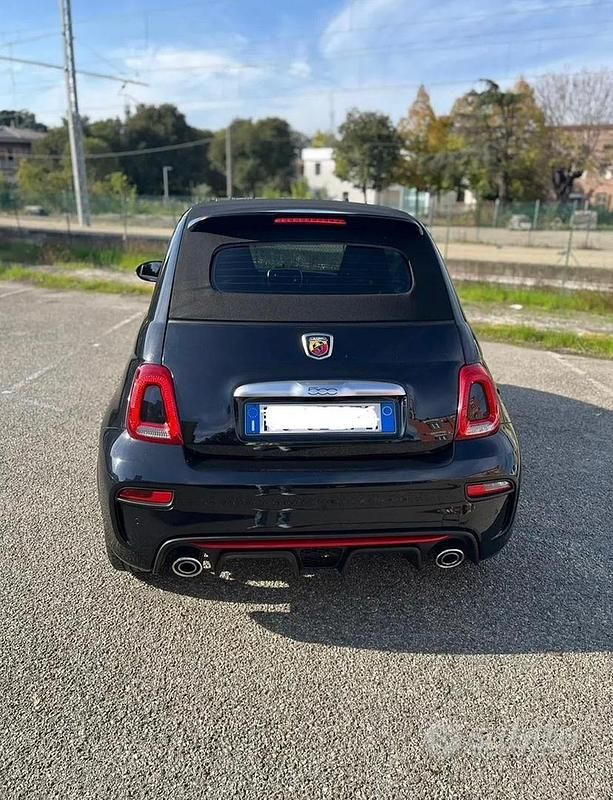 Usata Abarth 595 140 CV (102 kW) 2018 Nero Cabrio