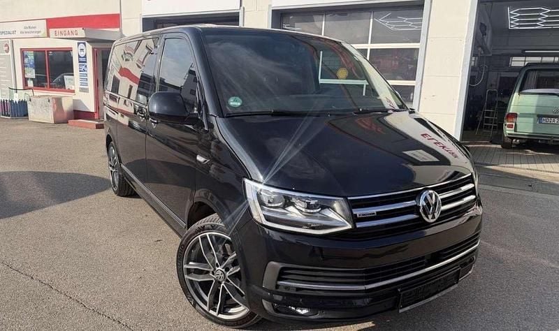 Usata VW T6 Highline 204 CV (150 kW) 2016 Nero Furgone