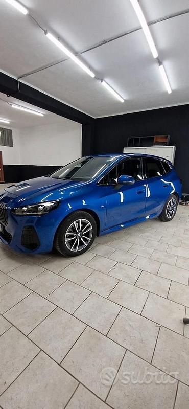Usata BMW 218 Active Tourer M Sport 150 CV (110 kW) 2023 Blu Monovolume