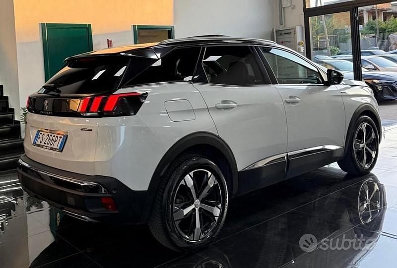 Bianco Usata 2018 Peugeot 3008 SUV | 19.500 € (Molto cara) - Immagine 1/4
