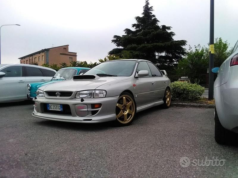Grigio Usata 2000 Subaru Impreza Tre volumi | 29.500 € - Immagine 1/4