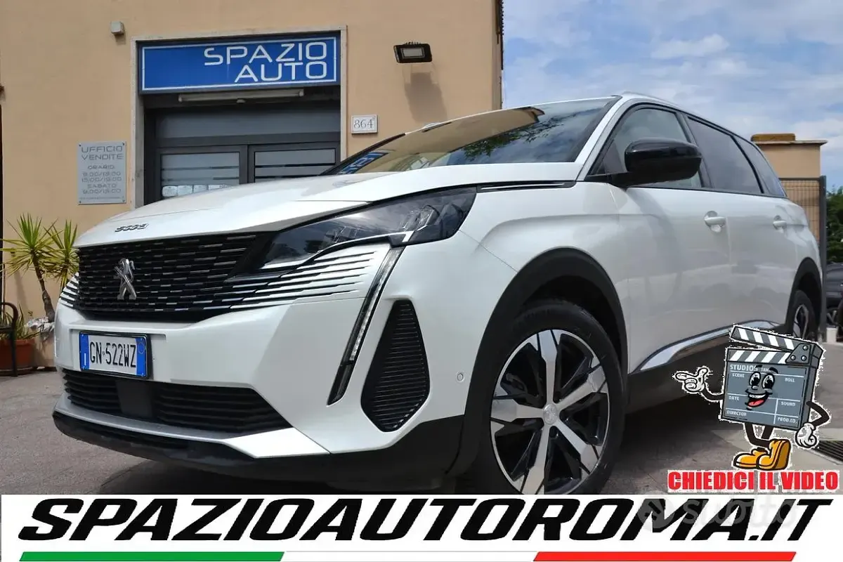 Usata Peugeot 5008 Allure 131 CV (96 kW) 2023 Bianco SUV