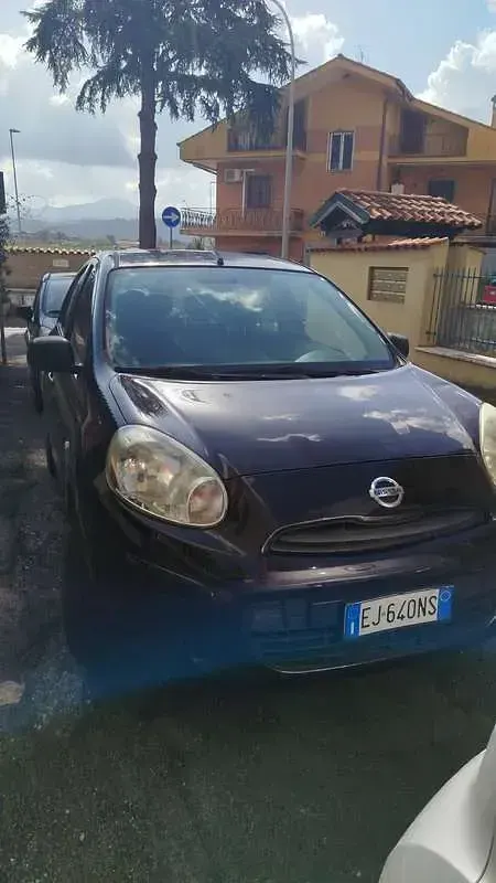 Usata Nissan Micra 75 CV (55 kW) 2011 Nero Utilitaria