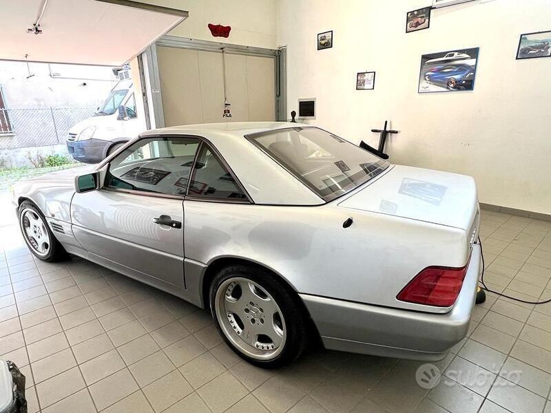 Usato 1992 Mercedes SL500 5.0 Benzin (25.000 €)