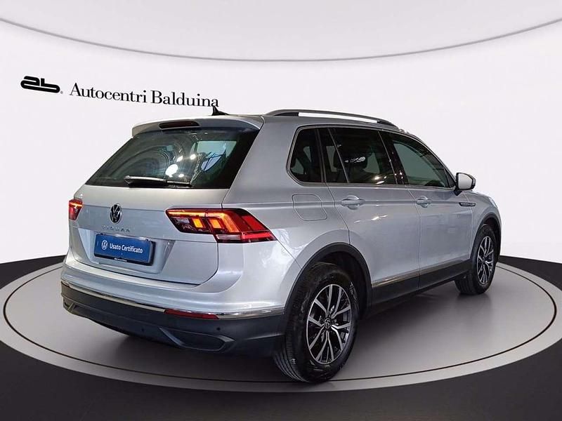 Usata VW Tiguan Life 150 CV (110 kW) 2022 Argento met SUV