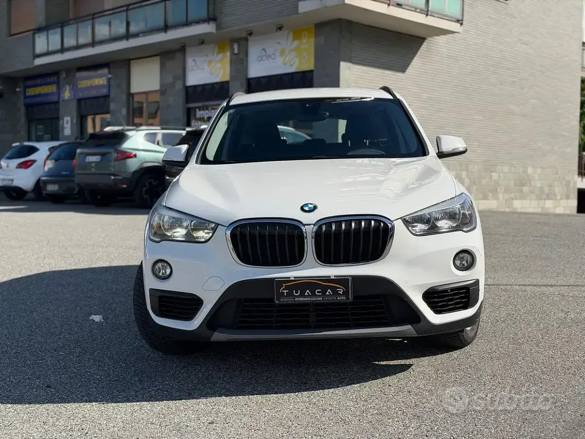Usata BMW X1 Advantage 116 CV (85 kW) 2017 Bianco SUV