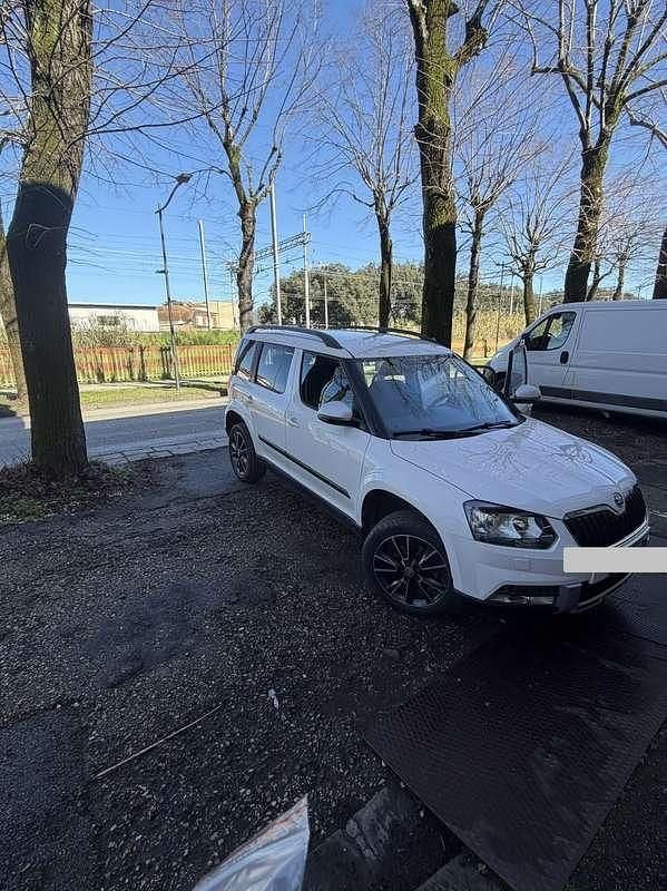Usata Skoda Yeti Adventure 140 CV (102 kW) 2014 Bianco SUV