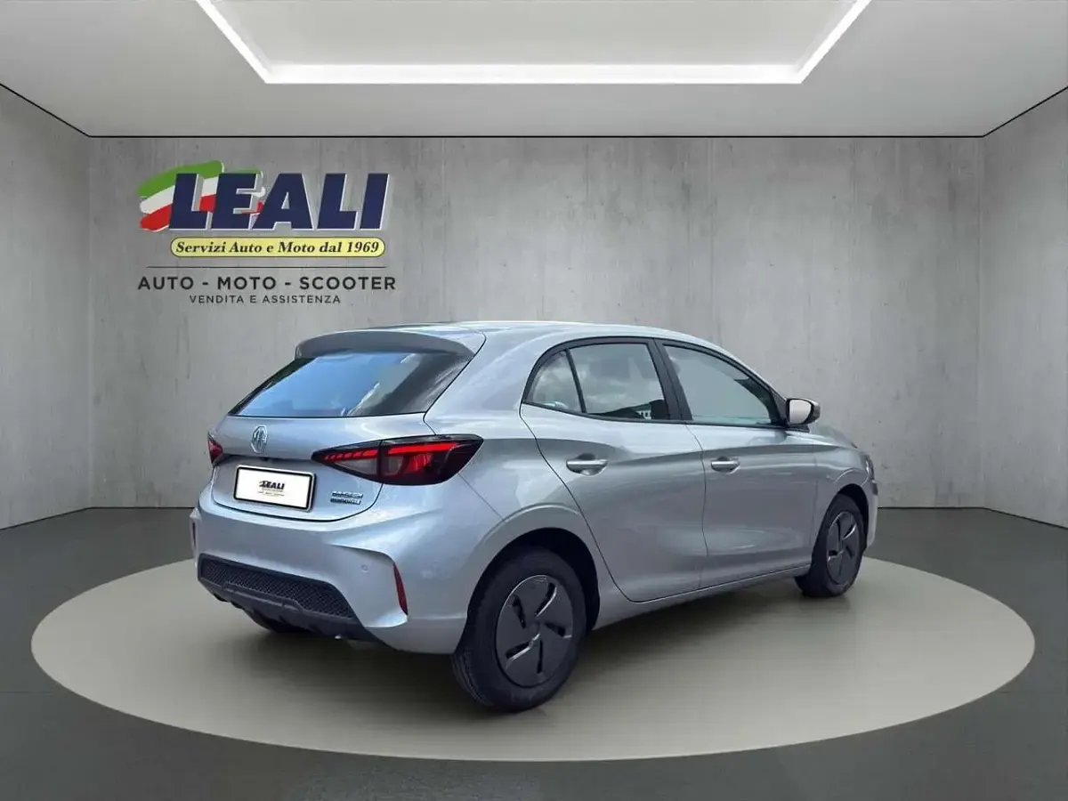 Usata MG MG3 102 CV (75 kW) 2025 Argento Utilitaria