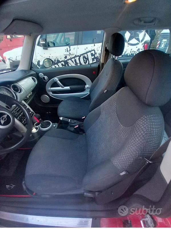 Begagnad Mini Cooper 116 HK (85 kW) 2002 Halvkombi