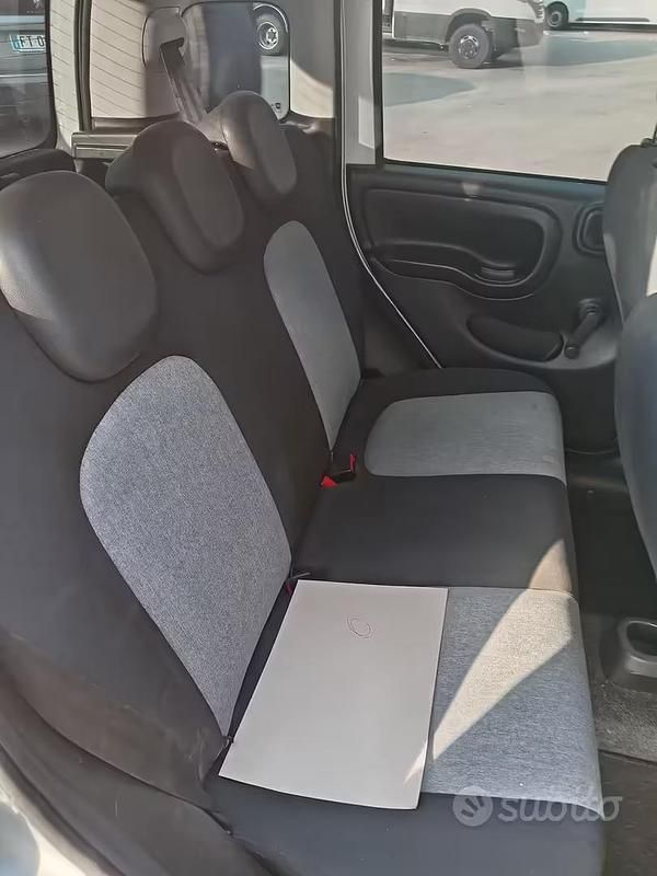 Usata Fiat Panda 75 CV (55 kW) 2018 Grigio Utilitaria