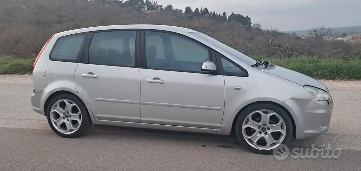 Usata Ford C-MAX Titanium 90 CV (66 kW) 2008 Gray Monovolume
