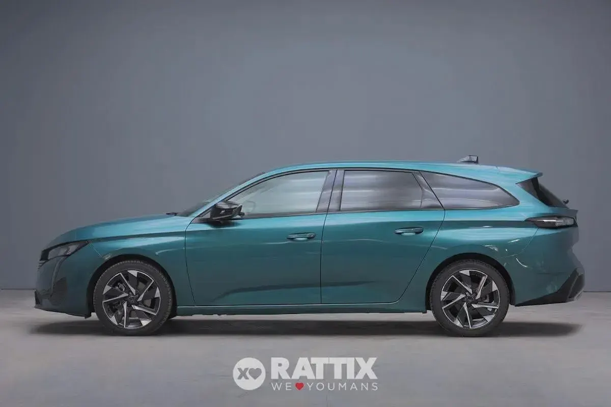 Usata Peugeot 308 SW Allure 130 CV (95 kW) 2022 Blu Station wagon