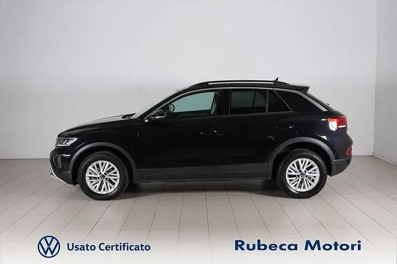 Usata VW T-Roc Life 110 CV (80 kW) 2023 Nero SUV