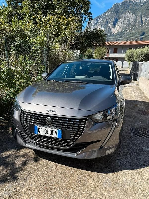 Usata Peugeot 208 Active 110 CV (80 kW) 2021 Utilitaria