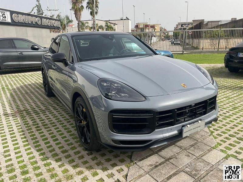 Usata Porsche Cayenne Turbo 640 CV (470 kW) 2022 Blu SUV