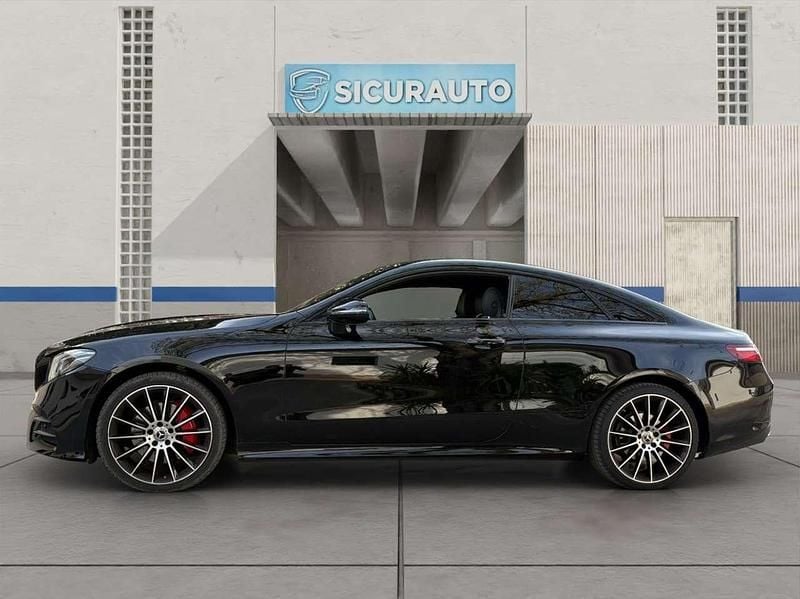 Usata Mercedes E220 Premium 194 CV (142 kW) 2020 Nero Coupé