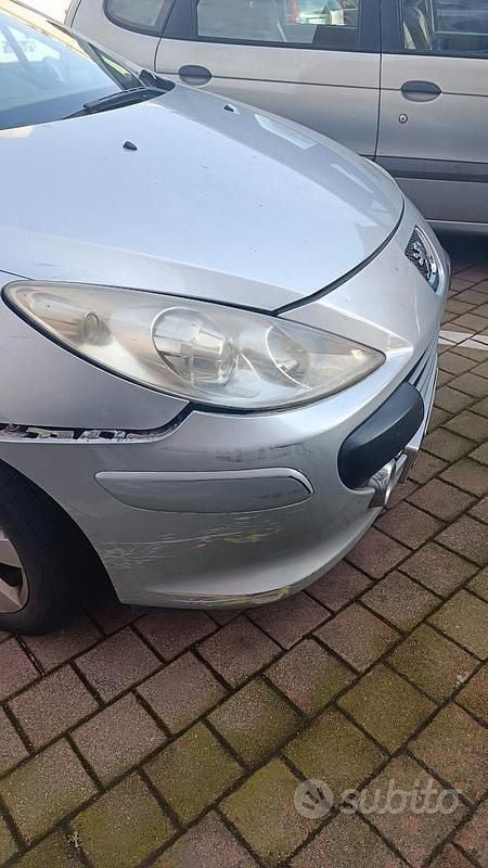 Usata Peugeot 307 109 CV (80 kW) 2006 Grigio Station wagon