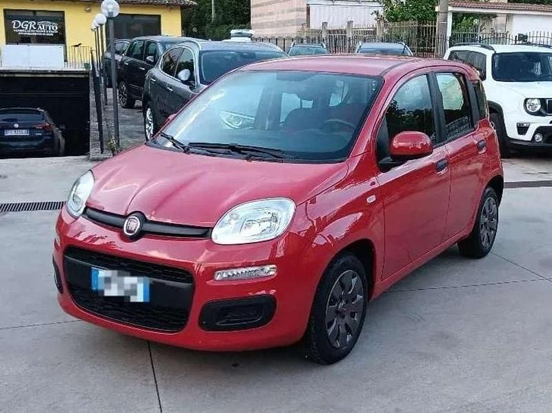 Rosso Usata 2016 Fiat Panda Due volumi | 7650 € (Buon prezzo) - Immagine 1/4