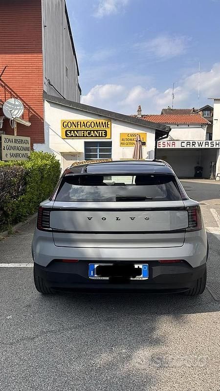 Usata Volvo EX30 Plus 200 kW (272 CV) 2024 Grigio SUV