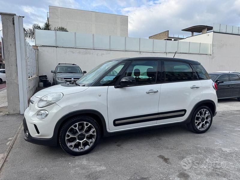 Usata Fiat 500L Trekking 120 CV (88 kW) 2017 Bianco Monovolume