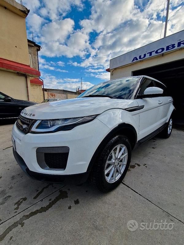 Bianco Usata 2017 Land Rover Range Rover evoque SUV | 15.800 € - Immagine 1/4