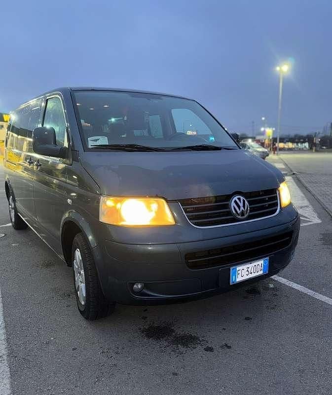 Usata 2008 VW Caravelle Comfortline Monovolume | 13.000 € (Buon prezzo) - Immagine 1/4