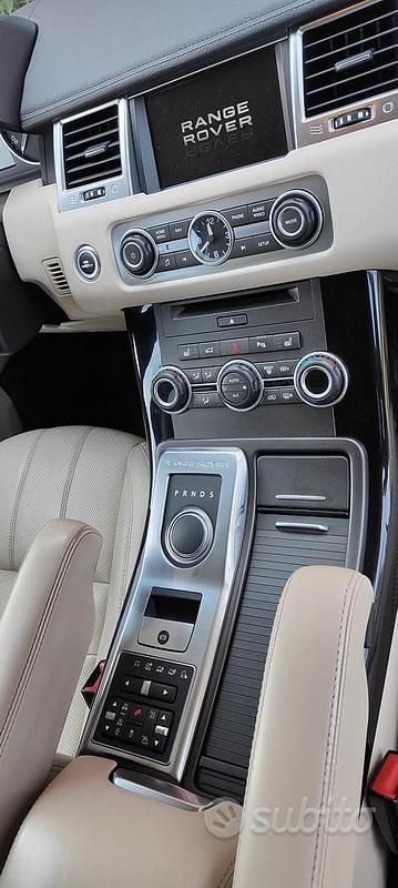 Usata Land Rover Range Rover 249 CV (183 kW) 2013 Nero SUV