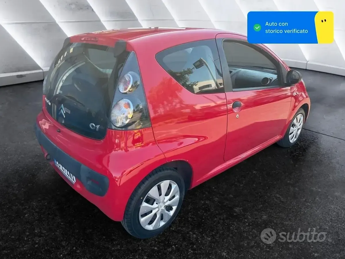Usata Citroën C1 68 CV (50 kW) 2010 Rosso Utilitaria