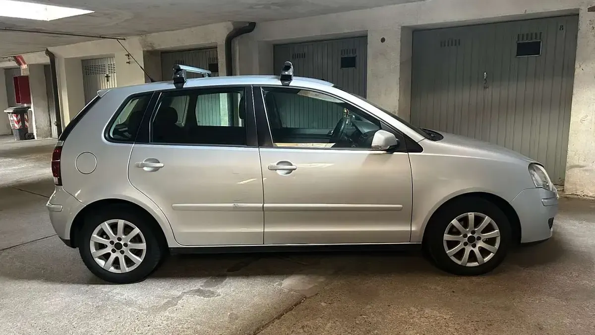 Usata VW Polo Comfortline 80 CV (58 kW) 2008 Grigio Utilitaria