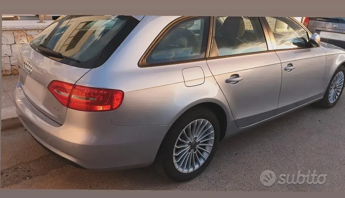 Usata Audi A4 Business 150 CV (110 kW) 2014 Grigio Station wagon