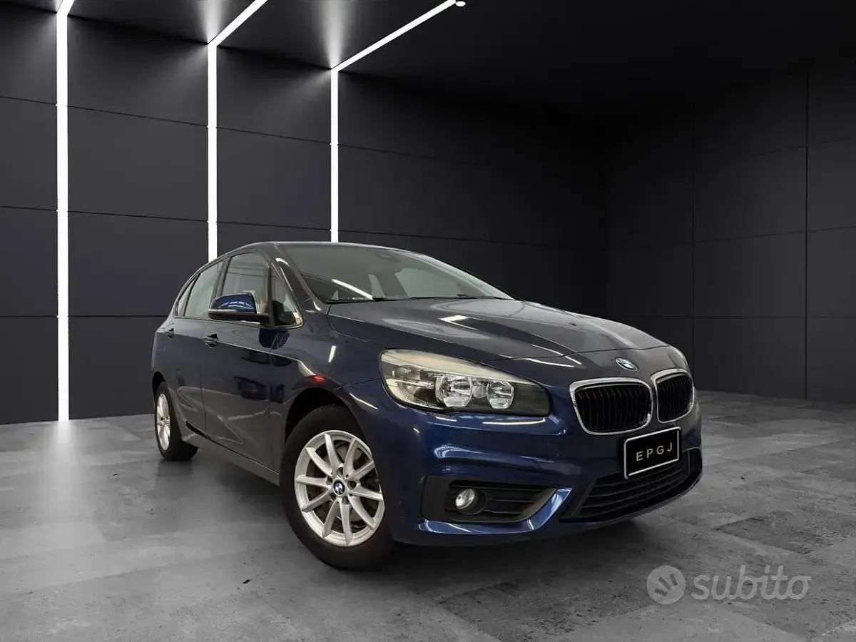 Usata BMW 218 Sport Line 150 CV (110 kW) 2014 Bluazzurro Coupé