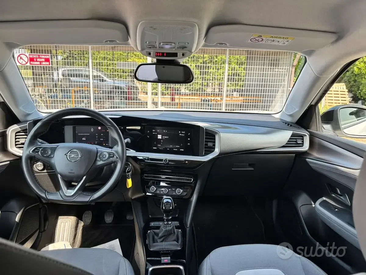 Usata Opel Mokka Elegance 110 CV (80 kW) 2023 Bianco SUV