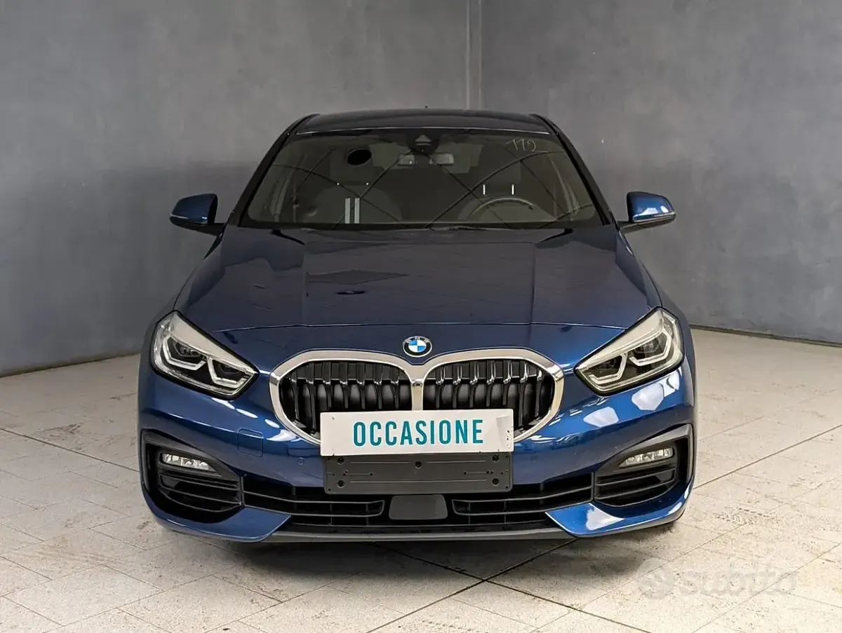 Usata BMW 118 Advantage 150 CV (110 kW) 2022 Bluazzurro Berlina