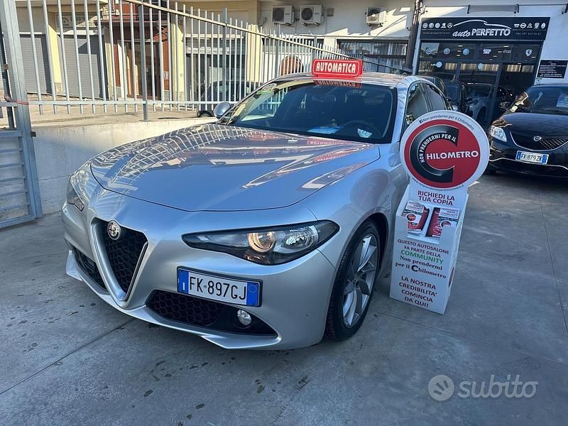 Usata Alfa Romeo Giulia Business 150 CV (110 kW) 2017 Grigio Berlina
