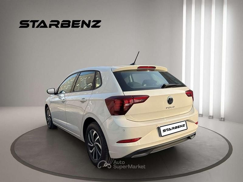 Usata VW Polo Style 95 CV (69 kW) 2023 Beige Utilitaria