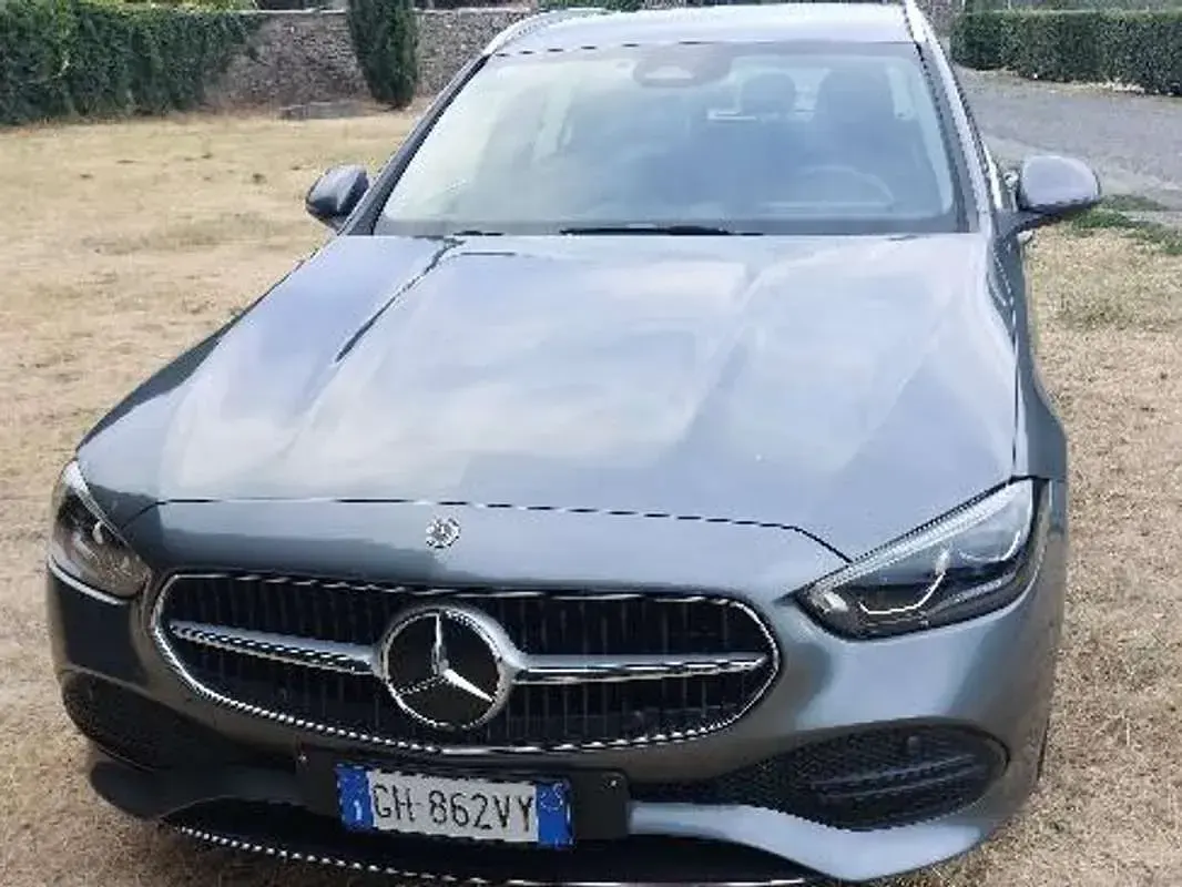 Usata Mercedes C220 200 CV (147 kW) 2022 Grigio Station wagon