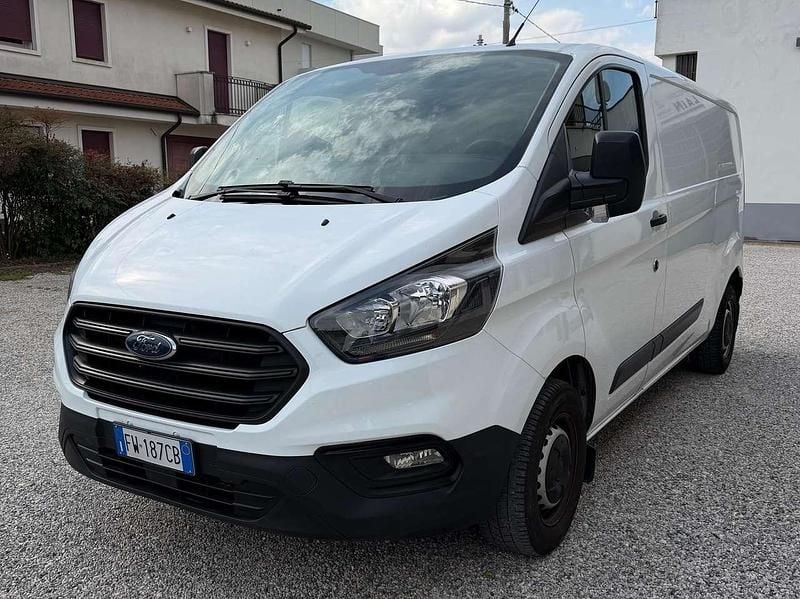 Usata Ford Transit Custom Trend 105 CV (77 kW) 2019 Bianco Furgone