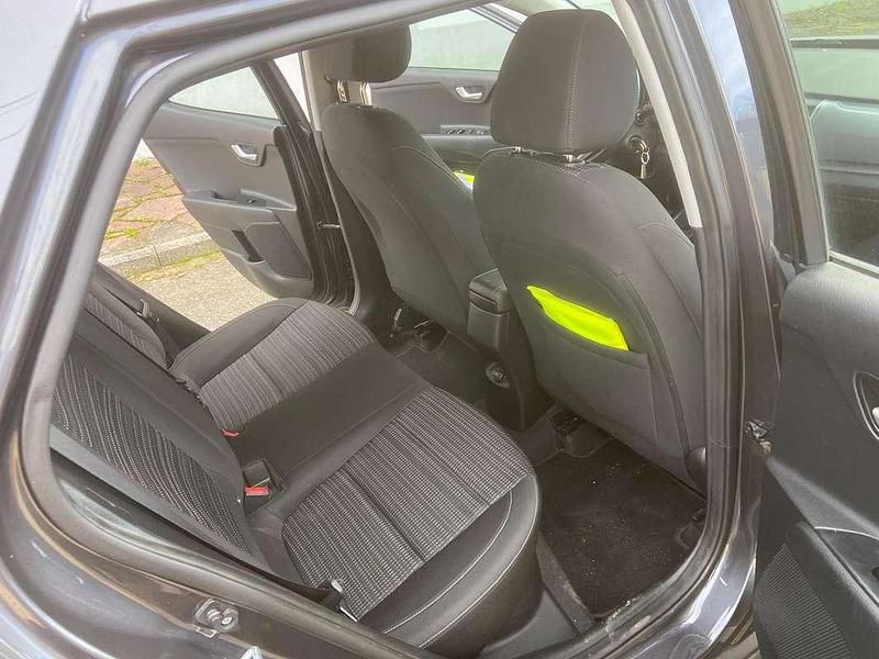 Usata Kia Stonic 101 CV (74 kW) 2020 SUV