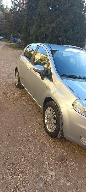 Usata Fiat Grande Punto Dynamic 95 CV (69 kW) 2006 Grigio Utilitaria