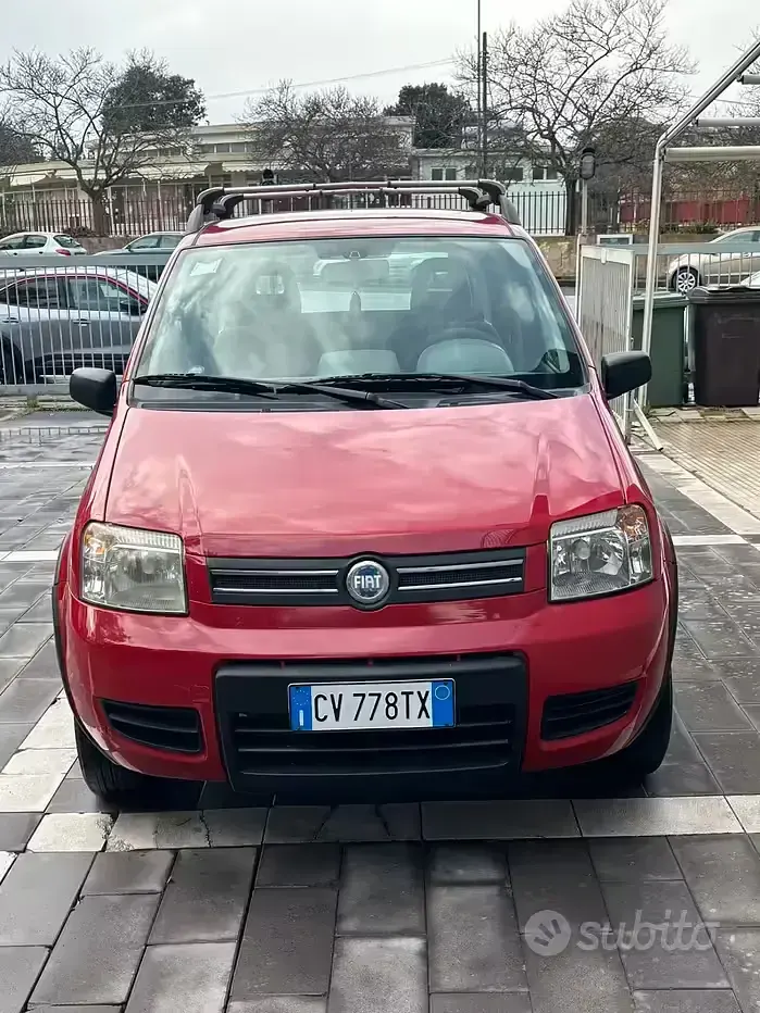 Usata Fiat Panda 4x4 Climbing 60 CV (44 kW) 2005 Rosso Utilitaria