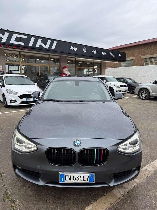 Usata BMW 116 116 CV (85 kW) 2014 Grigio Utilitaria