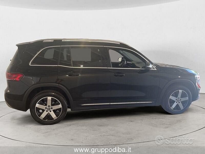 Occasion Mercedes GLB200 150 PK (110 kW) 2021 Zwart SUV