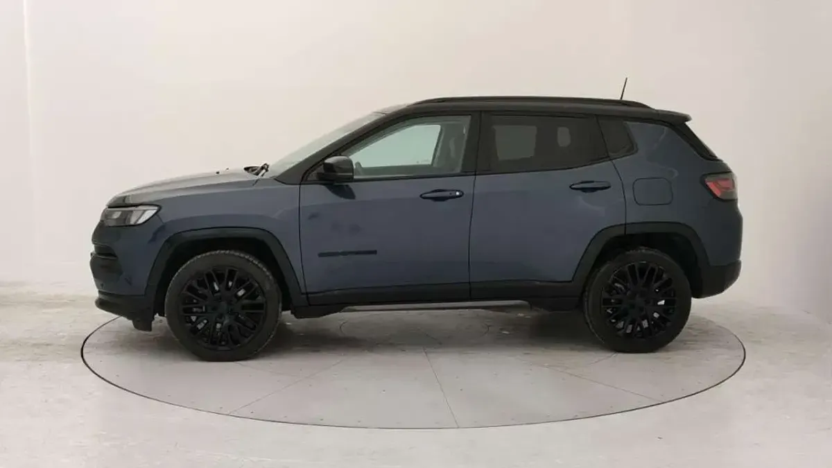 Usata Jeep Compass 241 CV (177 kW) 2023 Blu SUV