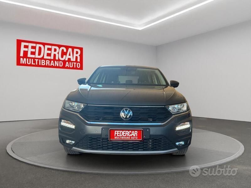 Usata VW T-Roc Business 150 CV (110 kW) 2020 Grigio SUV