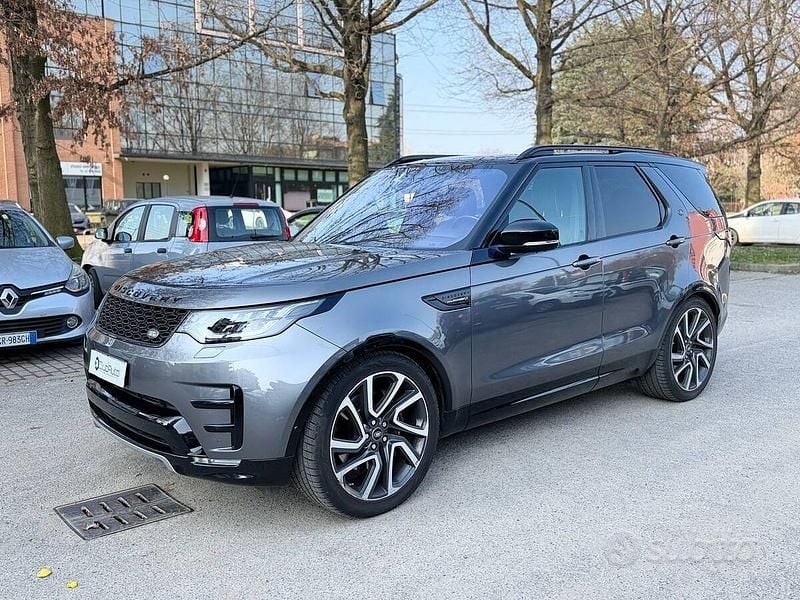 Usata Land Rover Discovery 5 HSE Luxury 306 CV (225 kW) 2019 Grigio SUV