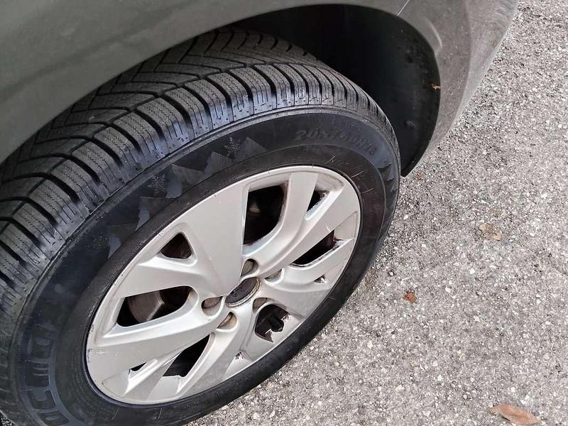 Usata Citroën Grand C4 Picasso Exclusive 116 CV (85 kW) 2014 Grigio Monovolume