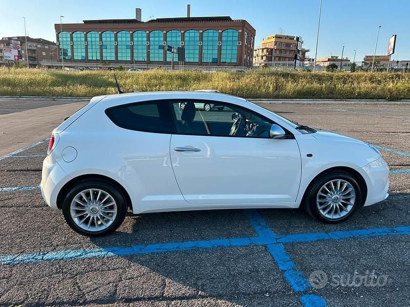 Usata Alfa Romeo MiTo 78 CV (57 kW) 2018 Utilitaria