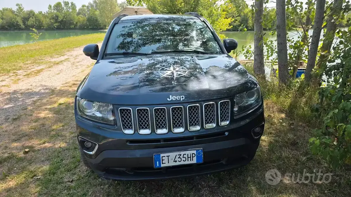 Usata Jeep Compass 163 CV (119 kW) 2013 Bluazzurro SUV